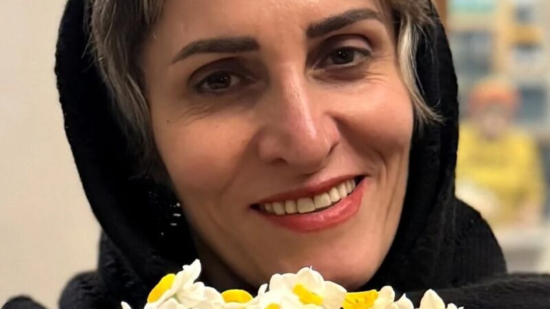 نگاهی به چیدمان منزل شاهانه و سنتی آتیه جاوید، جاری ریما رامین‌فر در «سریال پایتخت»/ از مبلمان مدرن و پرده‌های حریر تا بوفه چوبی و تزئینات نوستالژیک