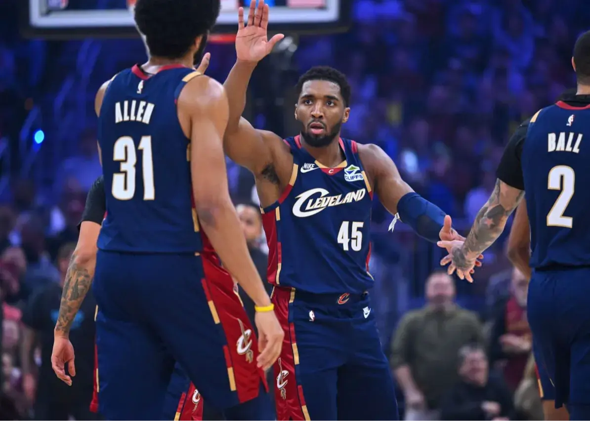 آنتتوکونمپو تاریخ NBA را از نو نوشت