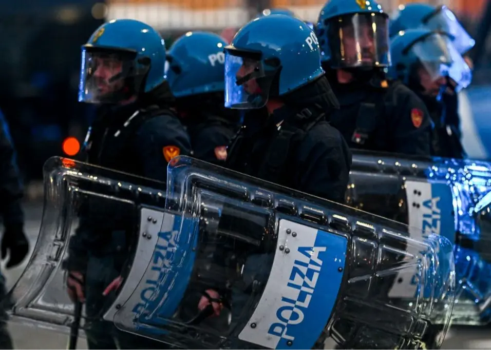 شوک به سری A: برادر سرمربی تیر خورد!