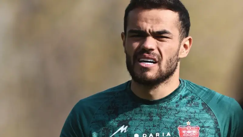 دعوای ناگهانی پاختاکور با پرسپولیس؛ چرا علیجانوف از ایران دور ماند؟