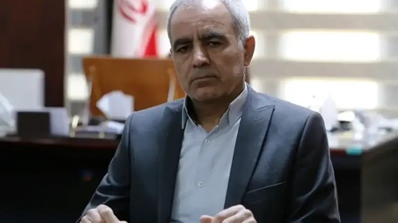 شعار نژادپرستانه داده شود، بازی سه – هیچ می‌شود