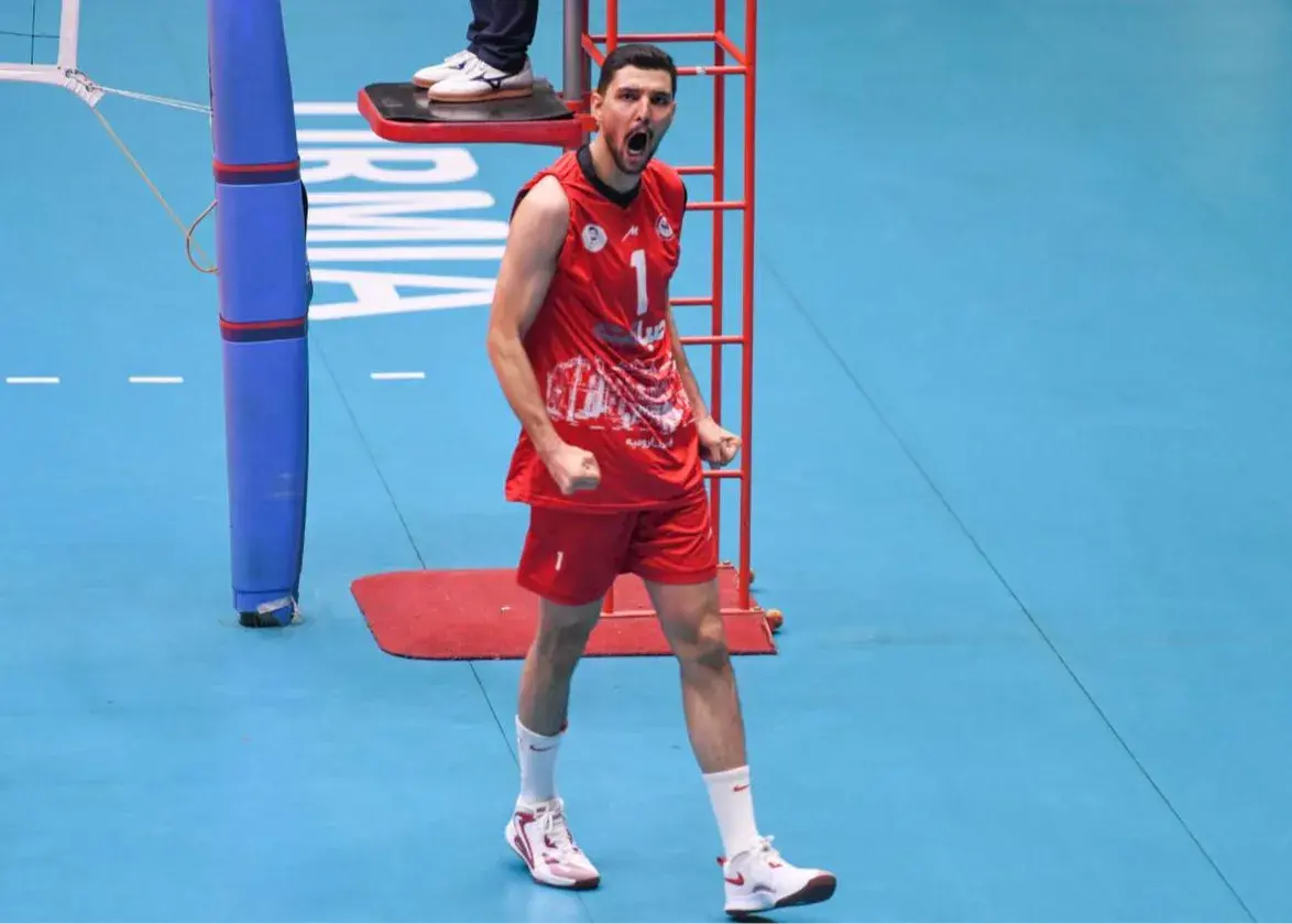 ٣٢ امتیاز و ۶ دفاع: ستاره این روزهای ارومیه 