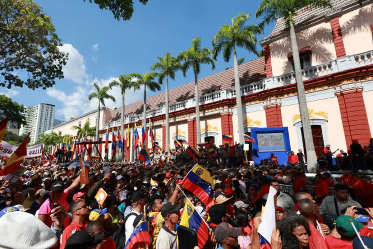 از فردا کاخ آقای رئیس جمهور به تاریخ سپرده می‌شود!