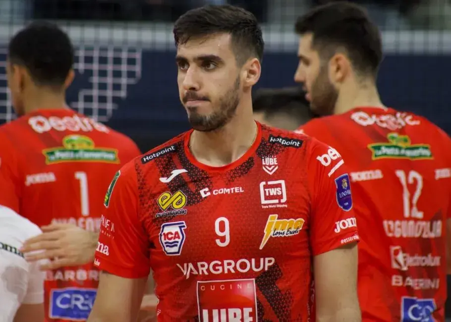 ستاره ایرانی علیه بهترین بازیکن جهان!