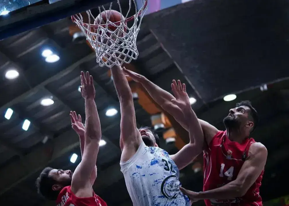 استقلال با سرمربی محروم، محکوم به پیروزی