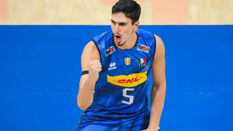 فخرفروشی رسانه مشهور ایتالیایی با بهترین بازیکن جهان