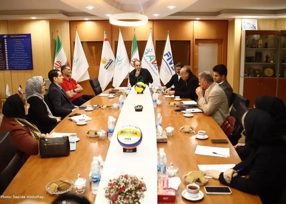 جلسه جنجالی هیات رئیسه فدراسیون والیبال؛ تصمیمات سرنوشت‌ساز در راه است!
