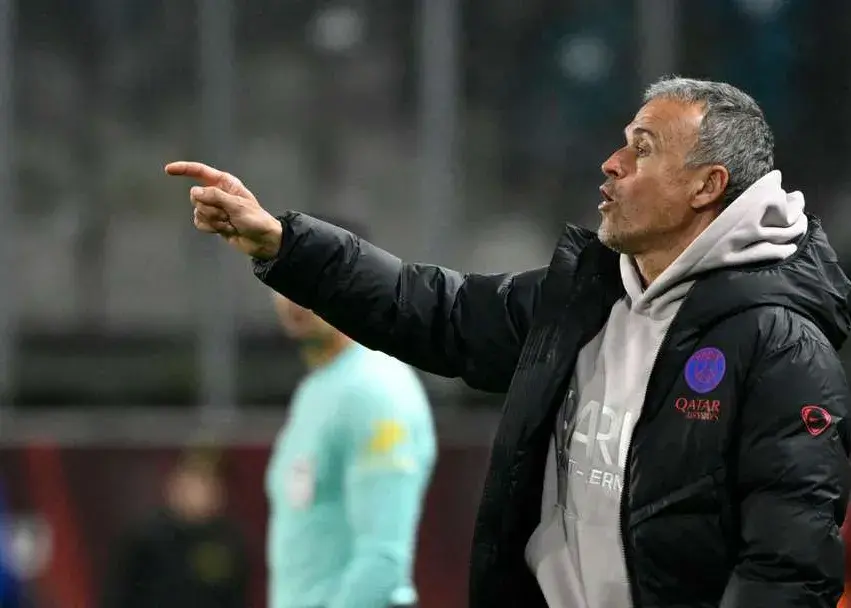 انریکه از عصبانیت منفجر شد: تحمل فحاشی و آزار را نداریم!