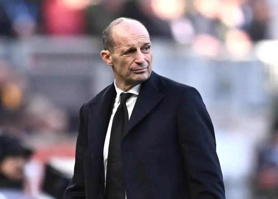 خدا را شکر روز دوم سال جدید بازی داریم!