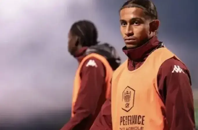 تراژدی بزرگ: بازیکن فرانسوی در آتش سوخت