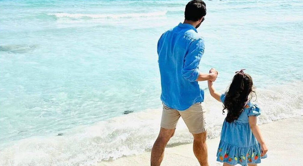 دختران ورزش| دختر بانمک کریم انصاری فرد با پیراهن تیم ملی