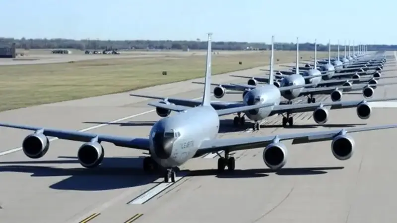 ادعای ورود هواپیمای سوخت‌رسان آمریکا به ایران؛ حقیقتی که رسانه‌ها پنهان کردند!