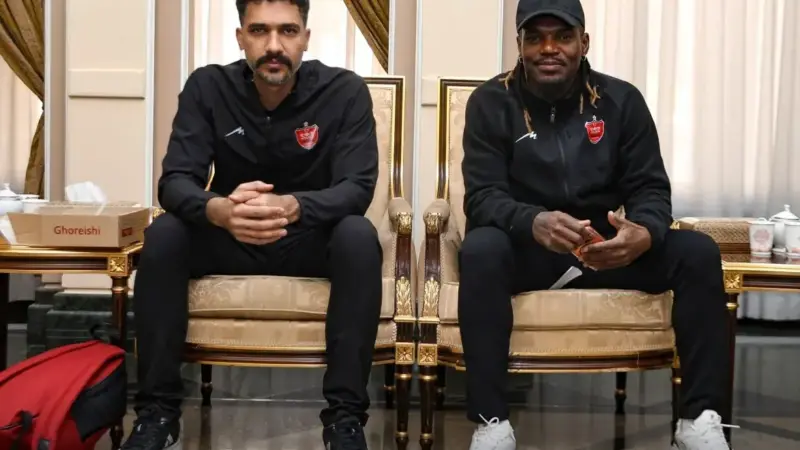 پرسپولیس با اعزام بیفوما به قطر، شایعات جدایی را به سکوت کشاند!