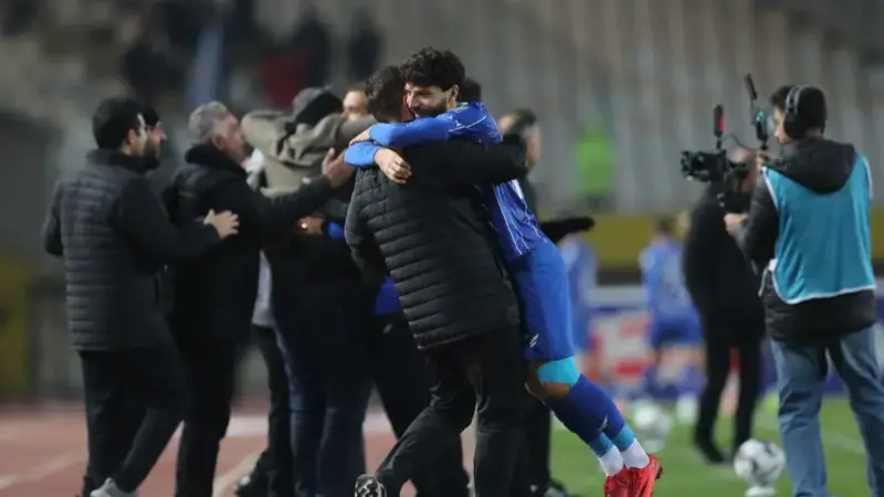 ماشاریپوف به رکورد ۵۰ بازی برای استقلال رسید