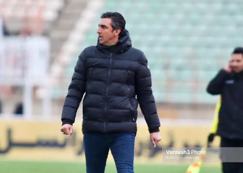 جریمه سنگین خیبر خرم‌آباد و تعلیق عجیب سرمربی پس از بازی جنجالی!