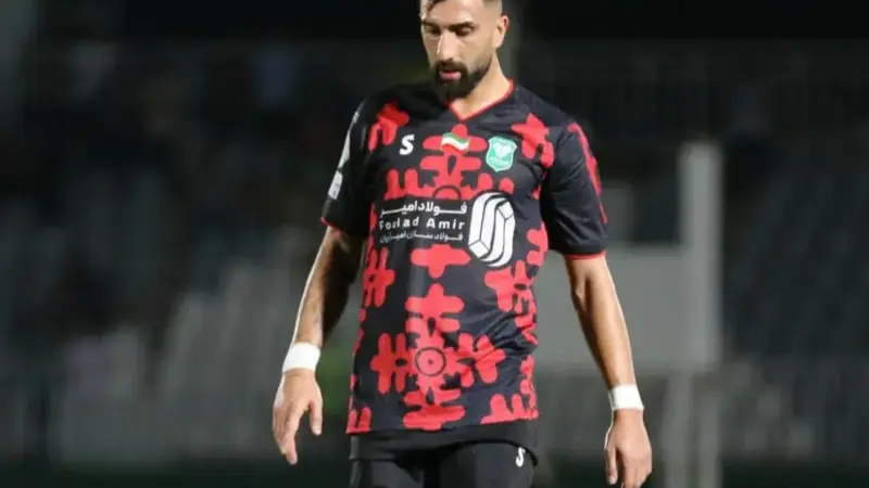 شجاعی از مشهد پنجره مس را بست!