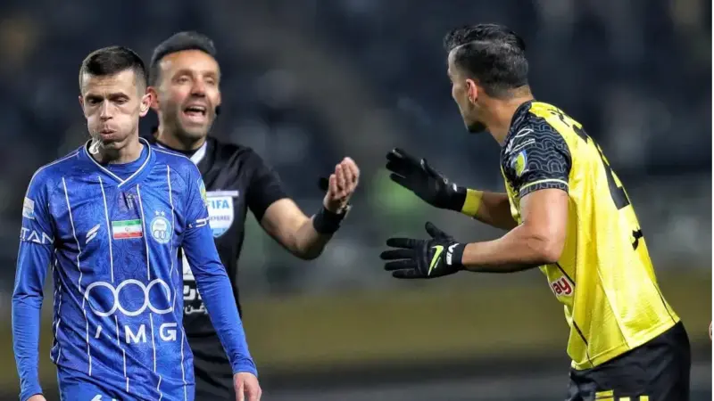 خودزنی حاج‌صفی برای کارت قرمز فلاح! (عکس)