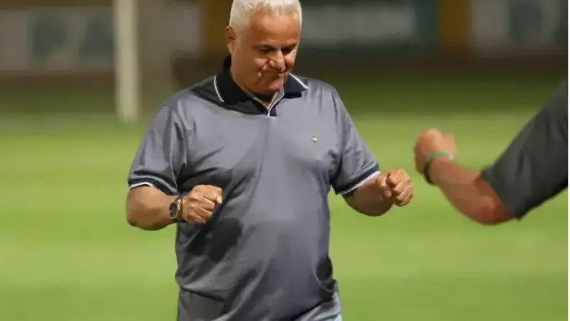 پیوس: هیچ مربی مثل من کار نمی‌کند