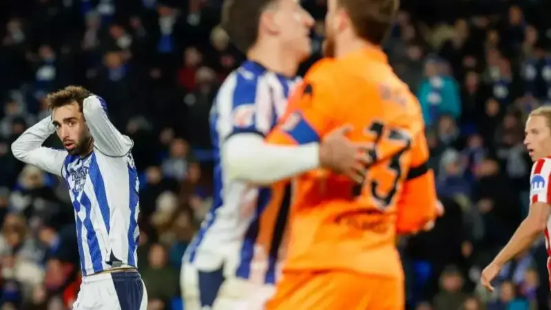 اتلتیکو مادرید در کورس قهرمانی چقدر عقب افتاد؟ لغزش دردناک مقابل رئال سوسیه‌داد