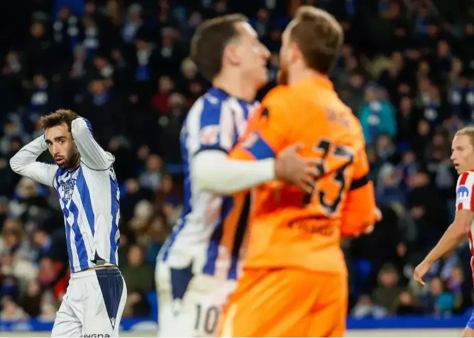 اتلتیکو مادرید در کورس قهرمانی چقدر عقب افتاد؟ لغزش دردناک مقابل رئال سوسیه‌داد