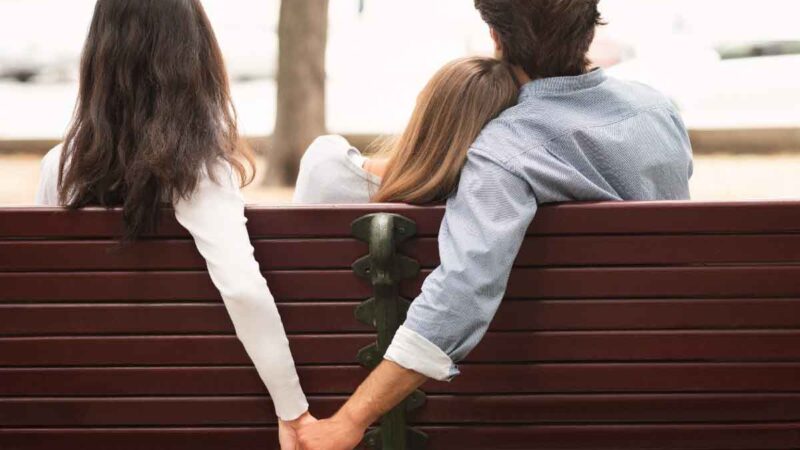 فیلم واقعی از مواجهه زن تهرانی با خیانت شوهرش در خیابان + چند توصیه مهم برای حفظ زندگی مشترک