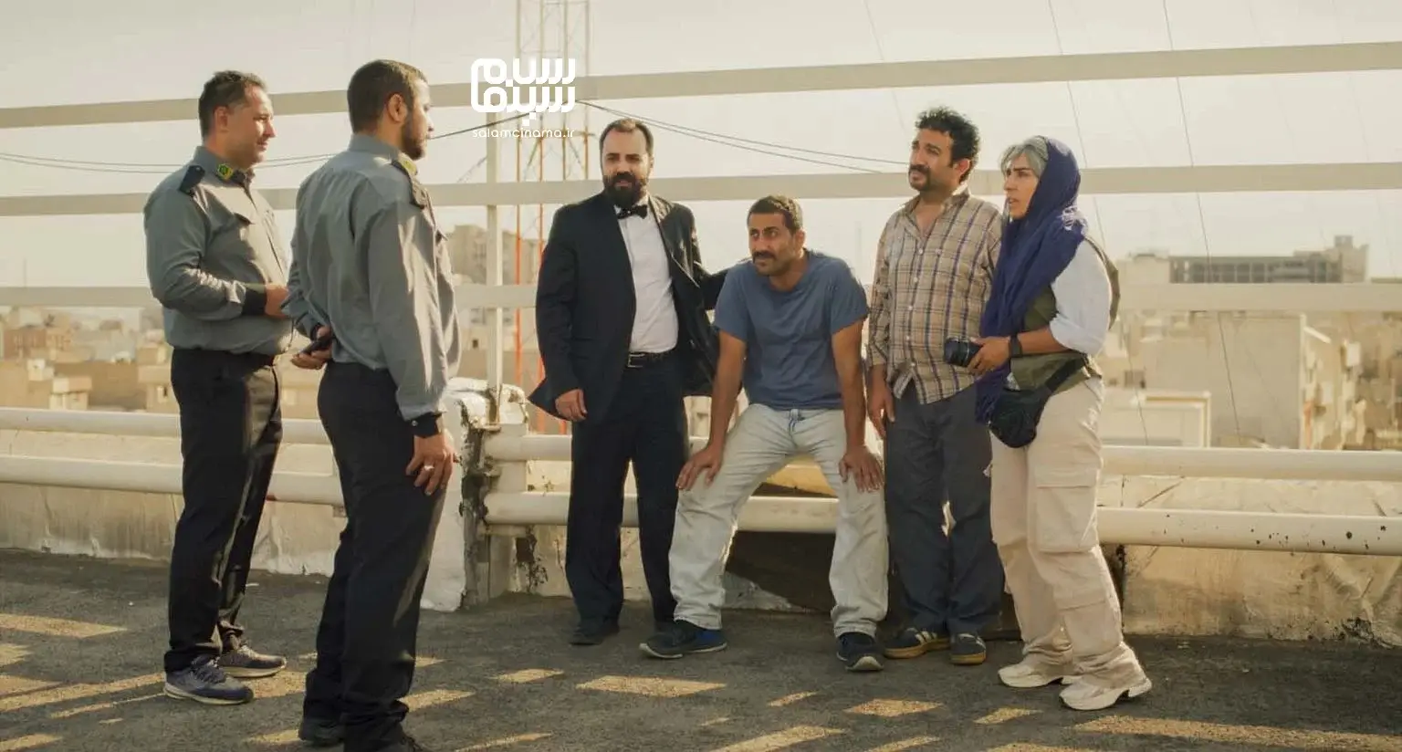 نقد و بررسی فیلم «یک تصادف ساده» ساخته جعفر پناهی | داستان یک دو قطبی