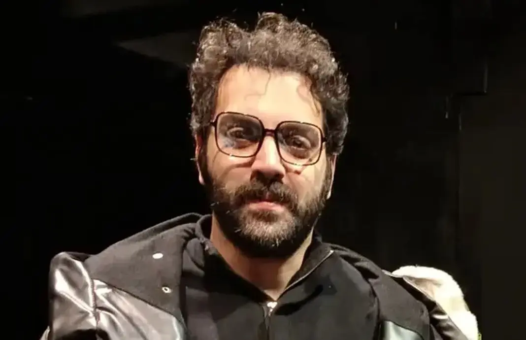 سفر زمان؛ «سهراب» (سریال سوجان) در تیم مینی‌گلف هنرمندان - وب‌گردی