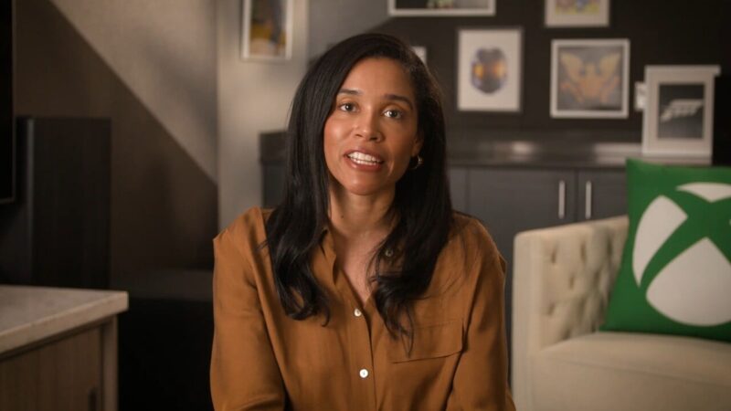 سارا باند سکوت خود را بعد از جدایی‌ از ایکس باکس شکست