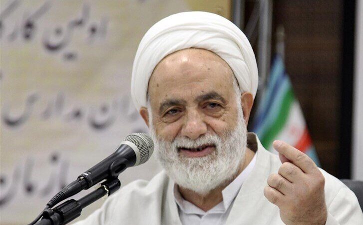 صحبت های خنده دار آقای قرائتی: اسمم محسنه یعنی نیکوکار ولی نافرمانم مثل کچلی که مو نداره و اسمشو میذارن زُلف علی +ویدئو😂👌