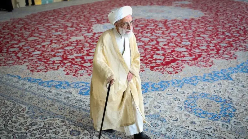 حضور جنتی ۹۸ ساله در راهپیمایی امروز تهران