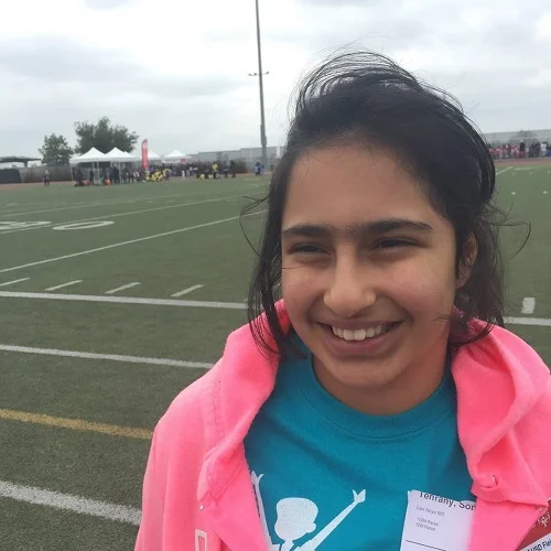 لادن طباطبایی