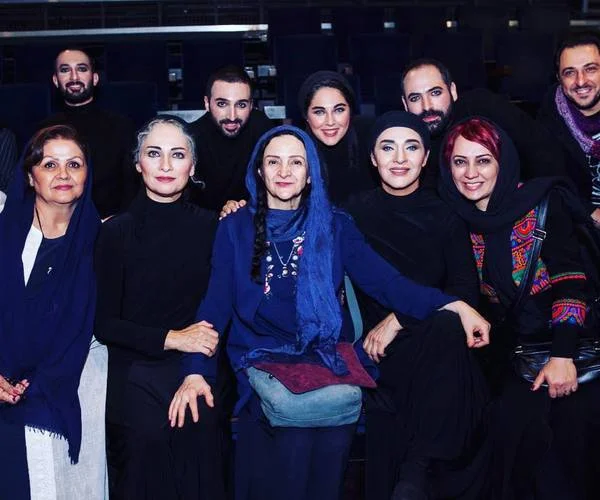 بیوگرافی رویا نونهالی یکی از داوران مسابقه عصر جدید