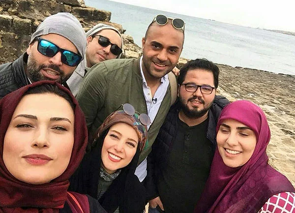 فعالیت‌های تلویزیونی لادن مستوفی