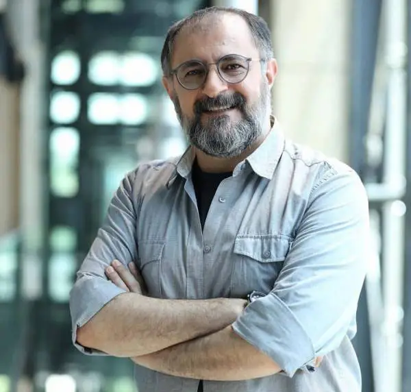 بیوگرافی علی دهکردی