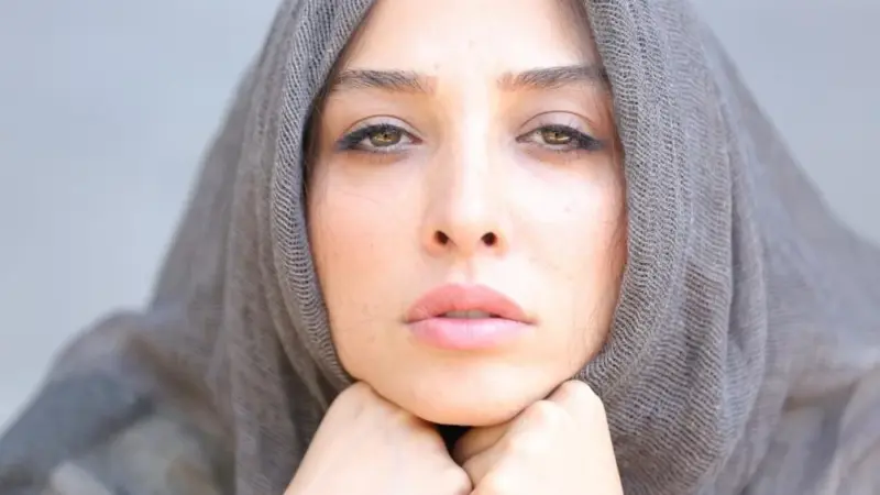 پرتره خانم آناهیتا درگاهی در 38 سالگی / جذابیتش تمومی نداره!