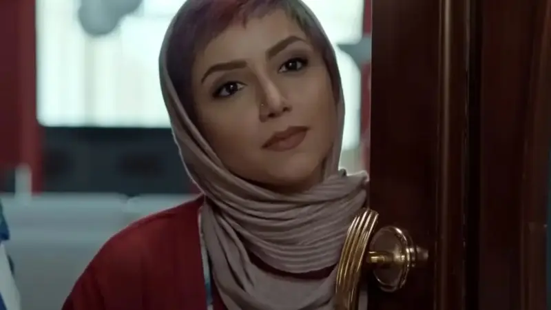 عکس| سفر در زمان؛ تیپ و چهره «ساناز» فیلم دینامیت در 36 سالگی