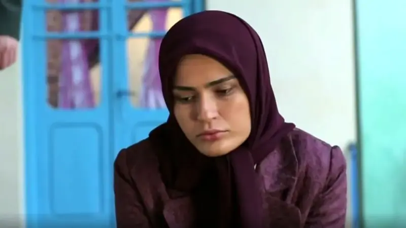 عکس| سفر در زمان؛ «دنیا» سریال گذر از رنج ها در جشن تولد 35 سالگی اش در لندن
