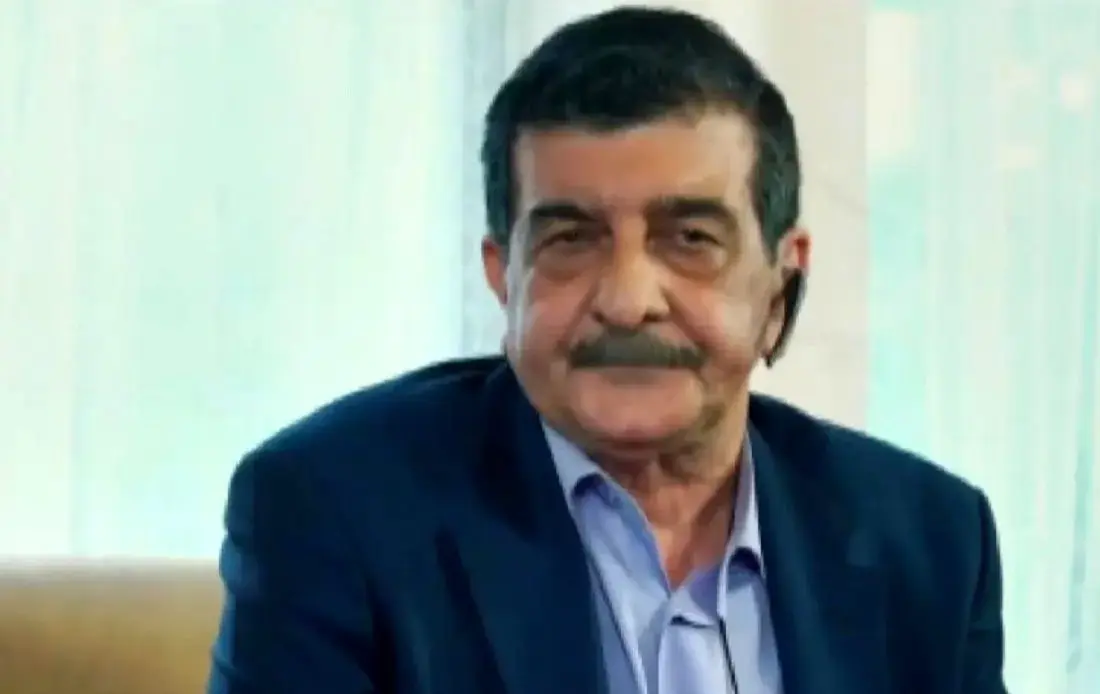 سفر در زمان؛ «بیاتی» سریال پایتخت 5 در جشن تولد 70 سالگی اش؛ سال 99 - وب‌گردی