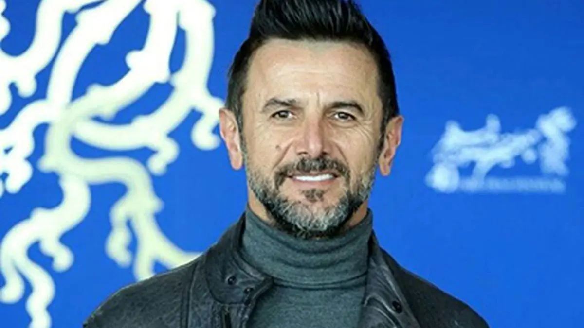 /همزاد امین حیایی، با شباهت صد در صدی پیدا شد/یکی از یکی معروف تر و هنرمندتر - وب‌گردی