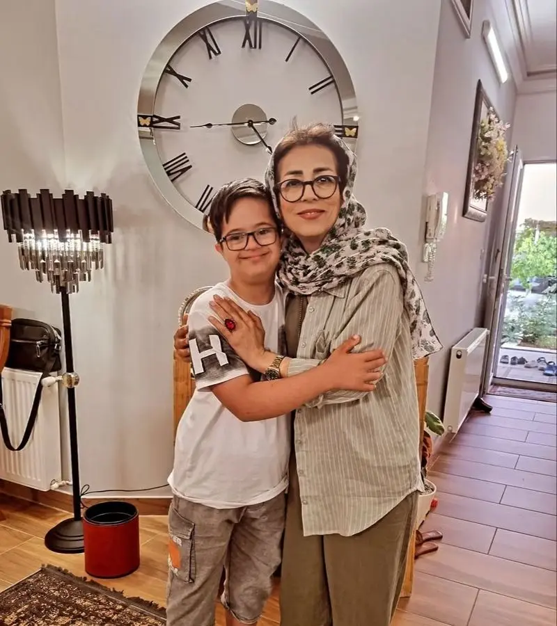 چیدمان منزل اکبر عبدی