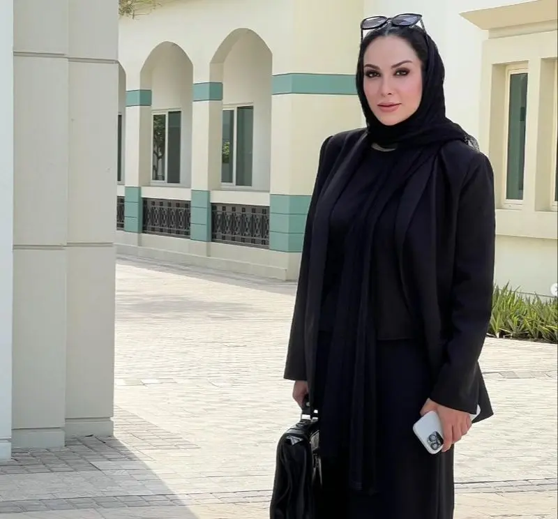 سارا اللهیاری