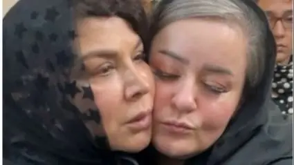 / اشک و دلتنگی شهره سلطانی کنار قبر 3 طبقه پدر، مادر و برادرش / تاریخ فوت ها چقدر بهم نزدیکند خدا بهش صبر بده / خیلی ...