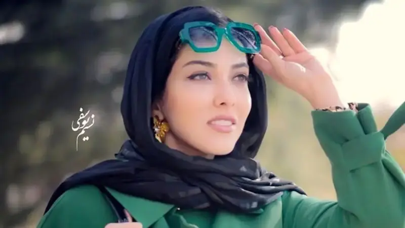 استایل خاص لیلا اوتادی با لباس قشقایی، زیبایی اصیل ایرانی را به رخ کشید!