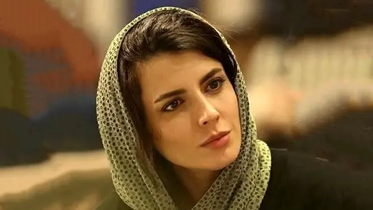 عکس ها / میز عزای اصیل ایرانی مادرشوهر لیلا حاتمی با زیرمیزی اعیانی/ نگاهی به مراسم ختم مادر خود خانم بازیگر و ضجه هایش کنار بازیگران مشهور /  روح مادر و مادرشوهرش شاد