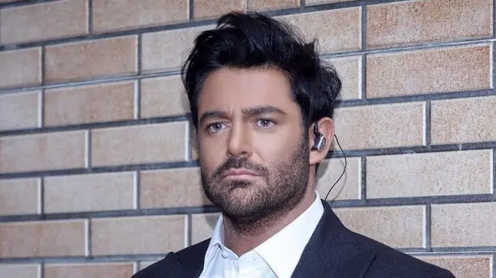 رضا گلزار تغییر چهره داد / آقای سوپر استار با ریش آنکارد و موی مِش کرده اصلا قابل شناسایی نیست - وب‌گردی