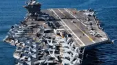 شبیه‌سازی واقع‌گرایانه حمله ایران به ناو آمریکایی آبراهام لینکلن؛ آیا این سناریو واقعی است؟