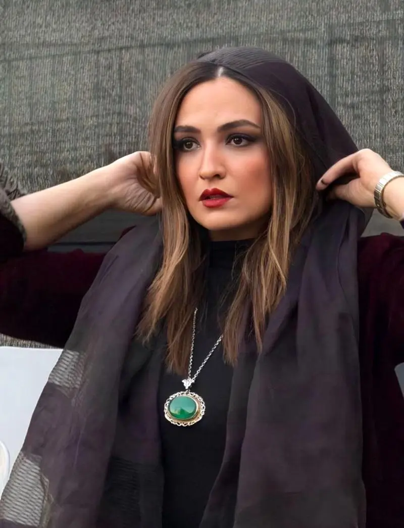 گلاره عباسی (11)