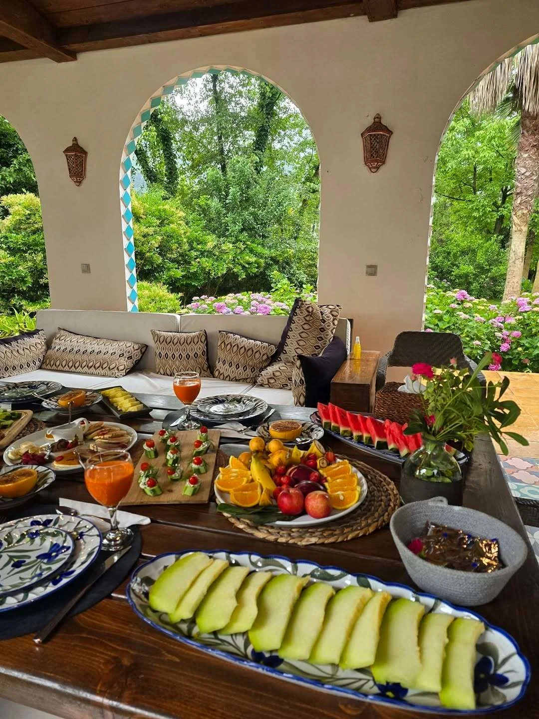 عکس‌های لاکچری همسر بهرام رادان جنجالی شد + عکس