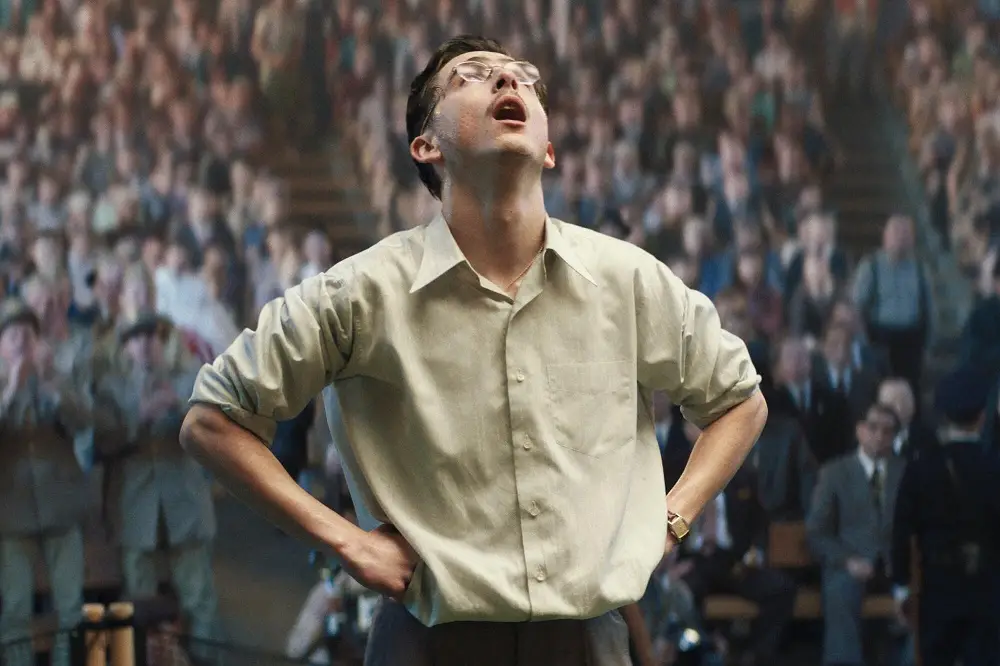 نقد فیلم Marty Supreme | انسان در جستجوی خوشبختی | گیمفا