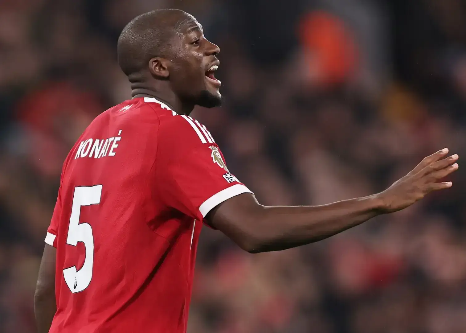 فداکاری ستاره لیورپول: بازگشت شگفت‌انگیز پس از فقدان تلخ پدر